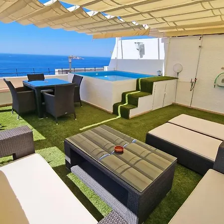 Terraza Con Piscina Privada Y Vistas Al Mar Apartment